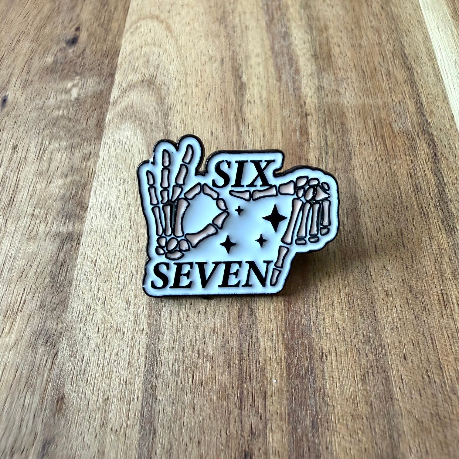 Six Seven - Pin