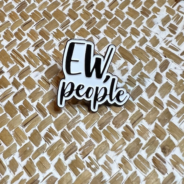 EW - Pin
