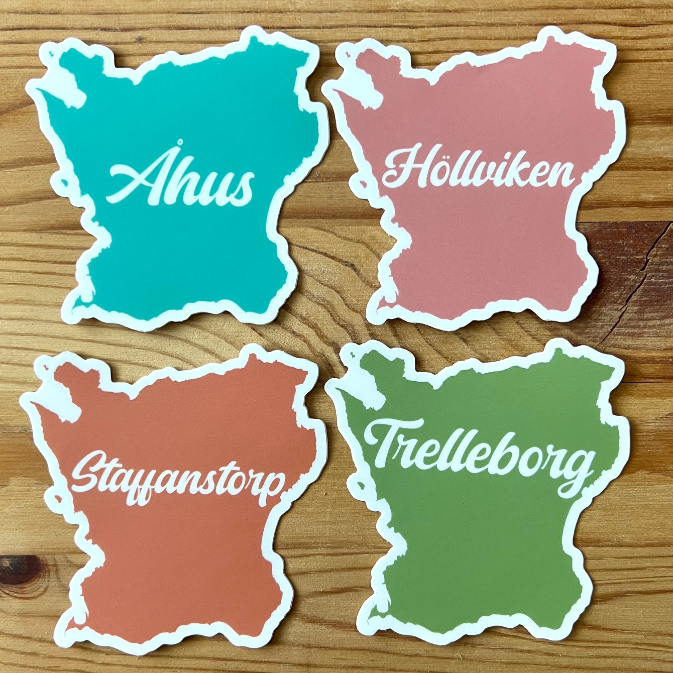 Nyssa Skåneorter sticker with colorful map design, showcasing regions of Skåne in a vibrant and detailed illustration.
