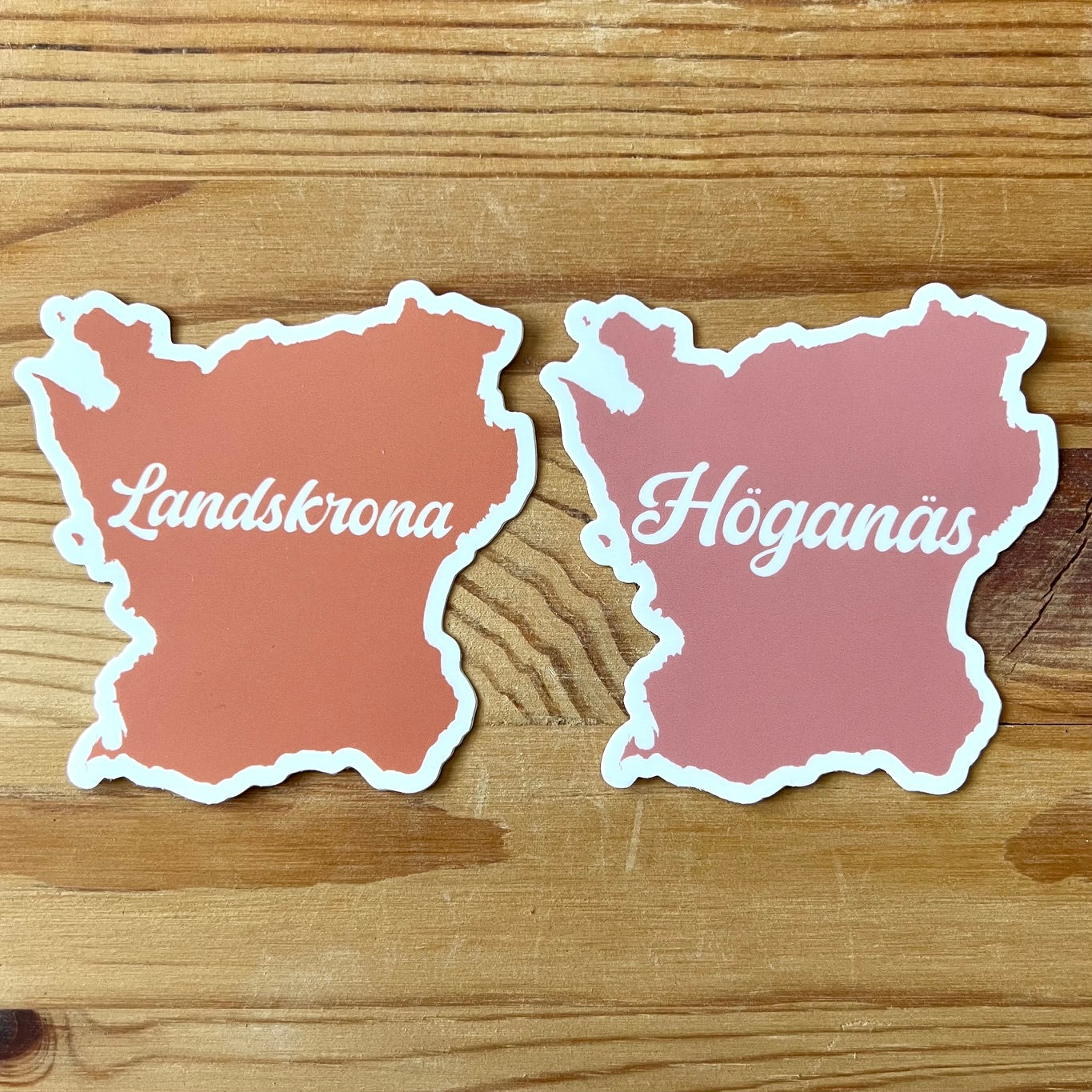 Nyssa Skåneorter sticker featuring colorful map design of Skåne regions, ideal for decorating notebooks or laptops.
